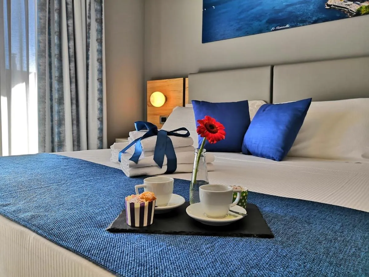 Bike&Boat Argentario Hotel Porto Santo Stefano  3*, Porto Santo Stefano (Grosseto)